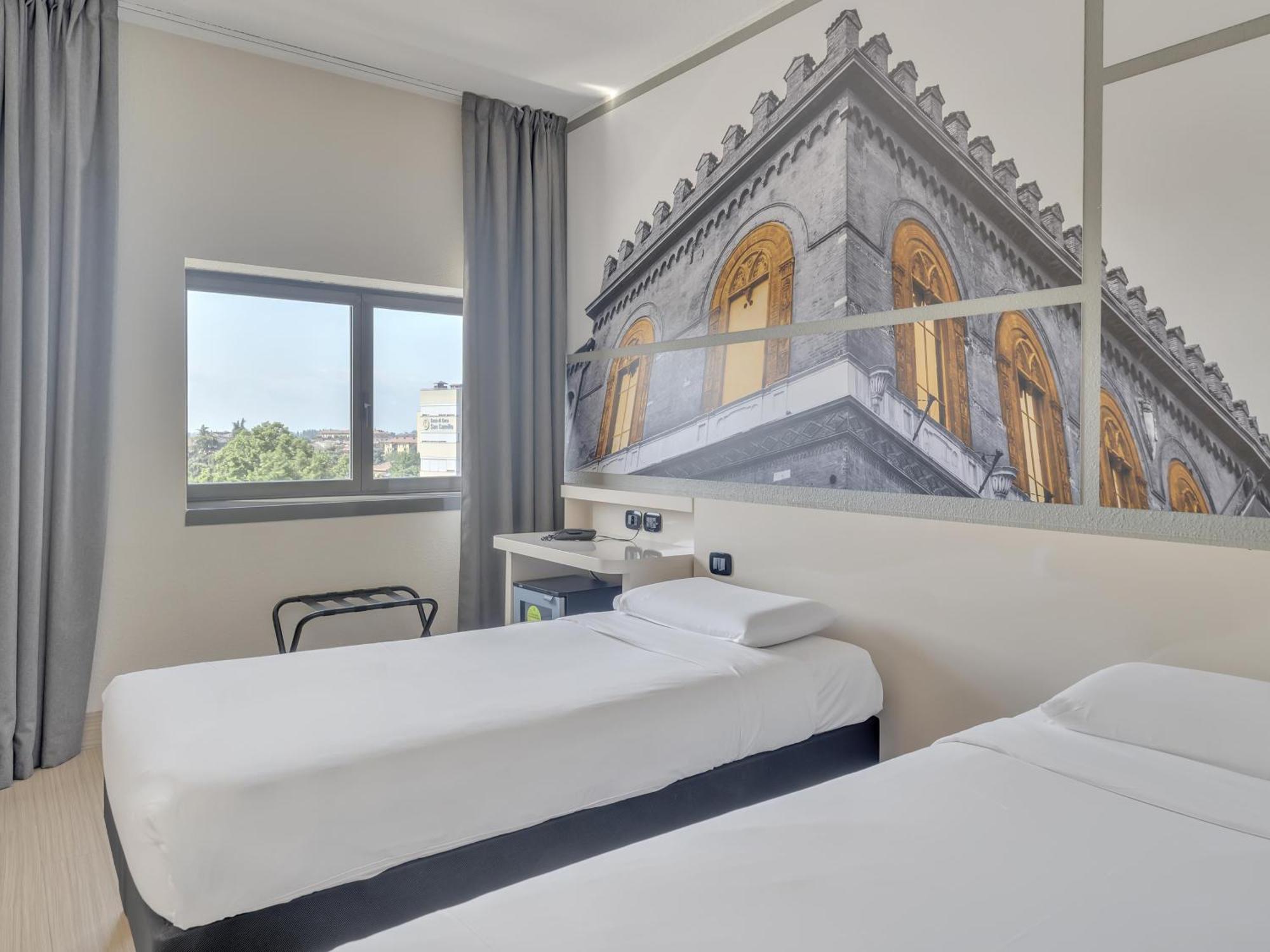 B&B Hotel Cremona Buitenkant foto